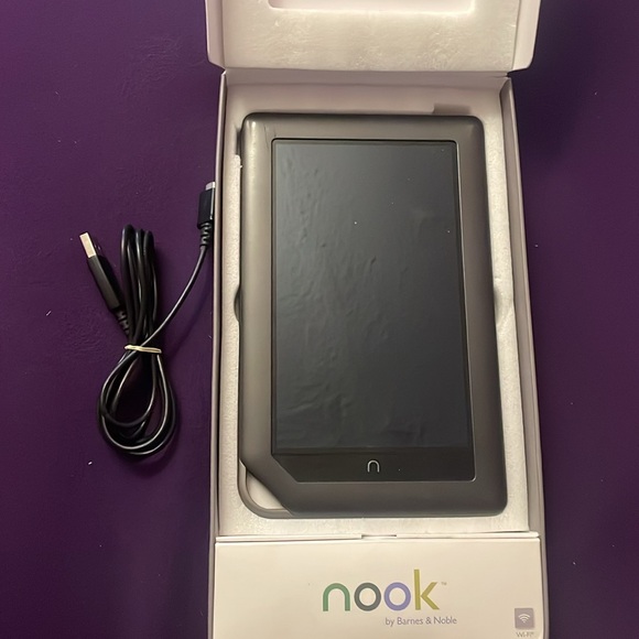 NOOK - Picture 3 of 4